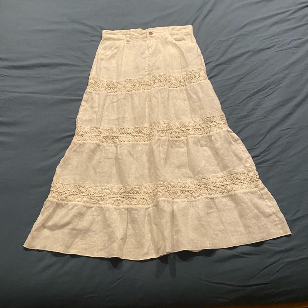 ❗️SOLD❗️White Sharagano Floor Length skirt